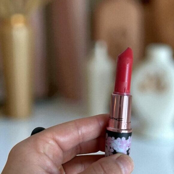 MAC Cosmetics NEW Black Cherry Matte Lipstick BLOOMBOX LIMITED EDITION - Picture 9 of 9